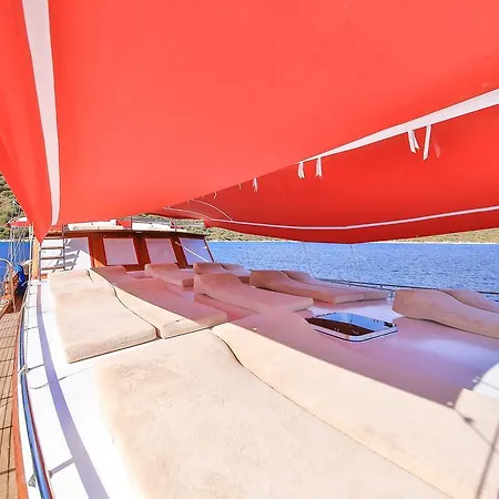 Blue Cruise * Kas